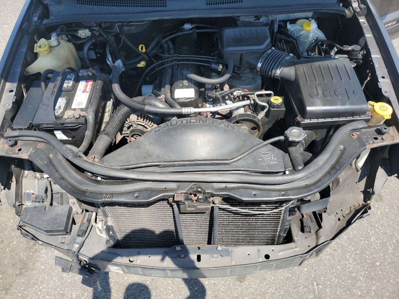 1J4GW48S12C267623 2002 Jeep Grand Cherokee Laredo