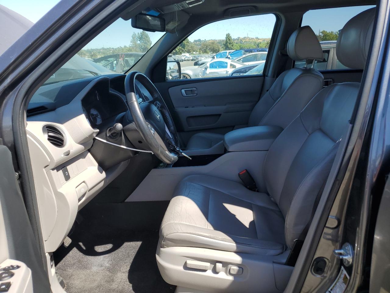 5FNYF4H55BB063074 2011 Honda Pilot Exl