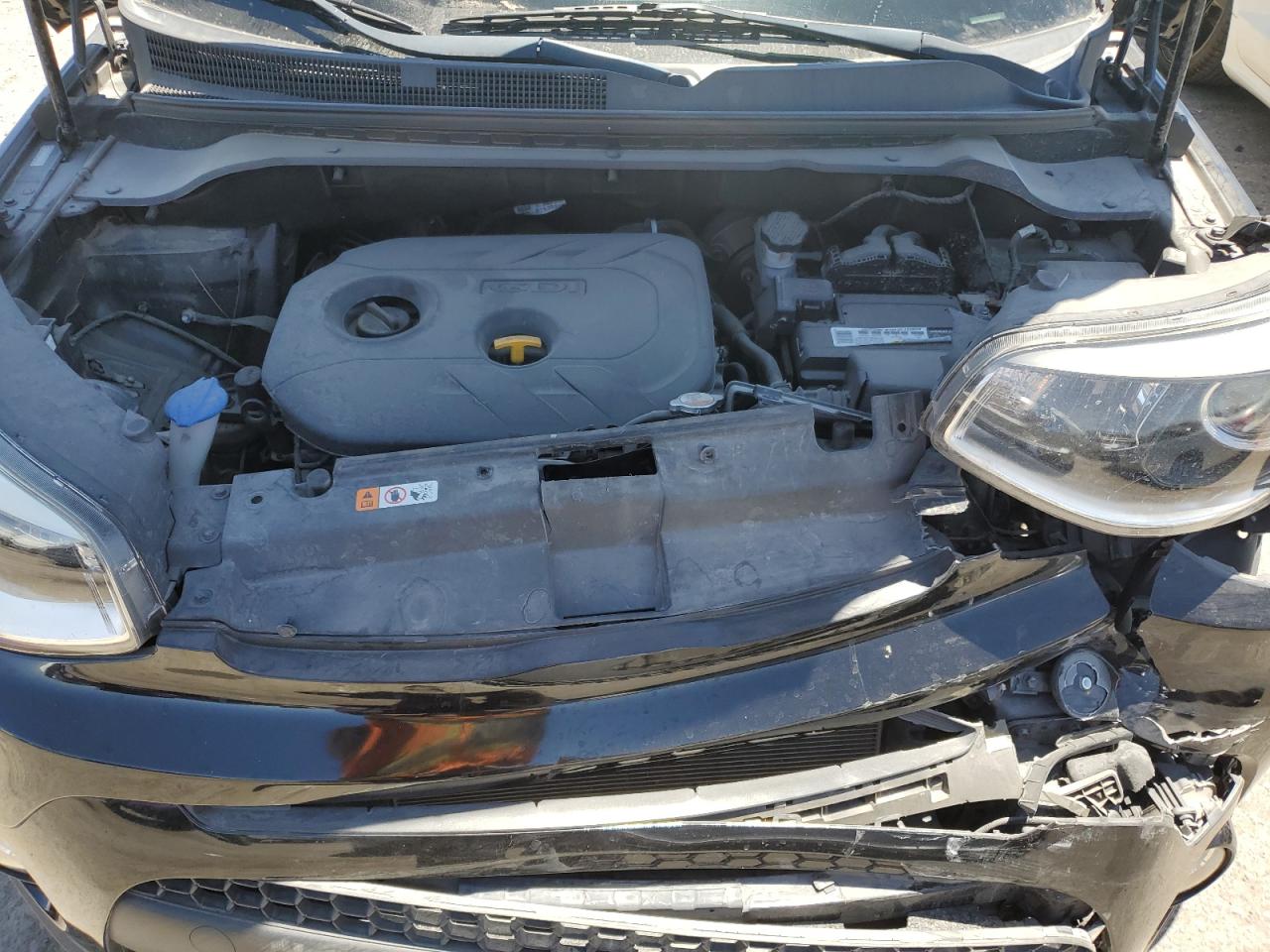 KNDJP3A51H7492102 2017 Kia Soul +