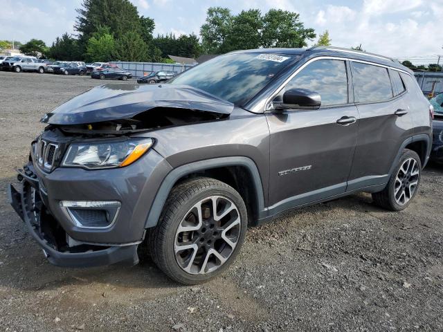 3C4NJDCB8HT688495 2017 JEEP COMPASS - Image 1