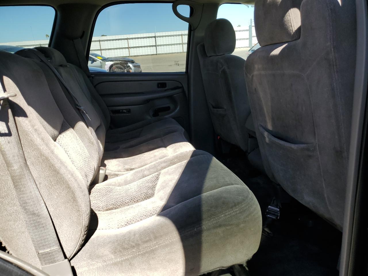 1GNEC13V25J145575 2005 Chevrolet Tahoe C1500