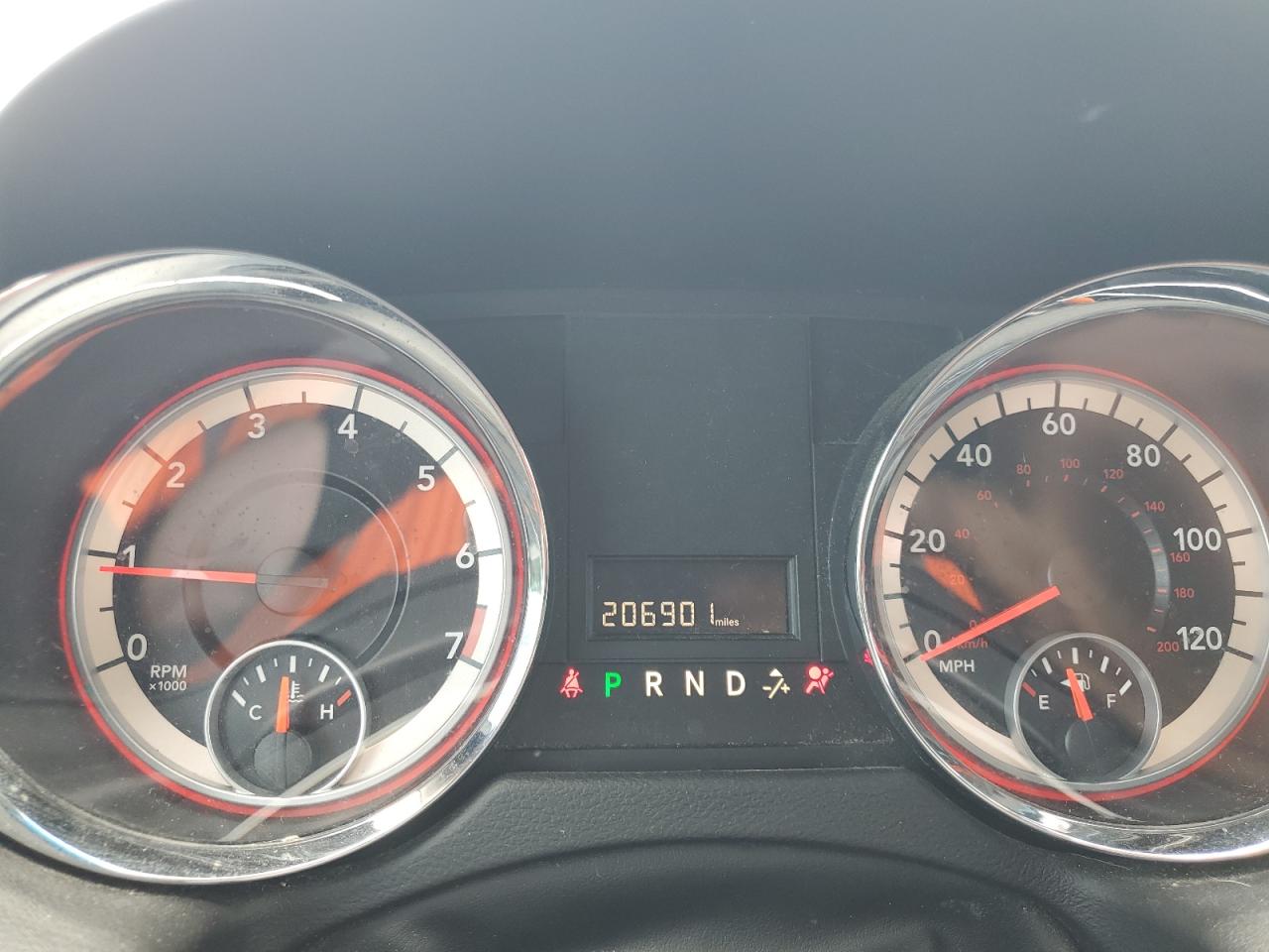 2C4JRGAG5ER433163 2014 Ram Tradesman