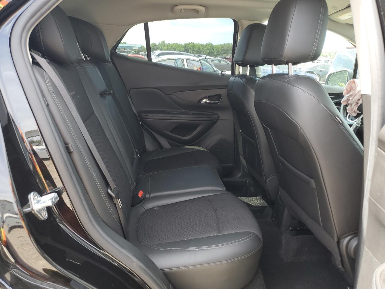 KL4CJESM6NB517235 2022 Buick Encore Preferred