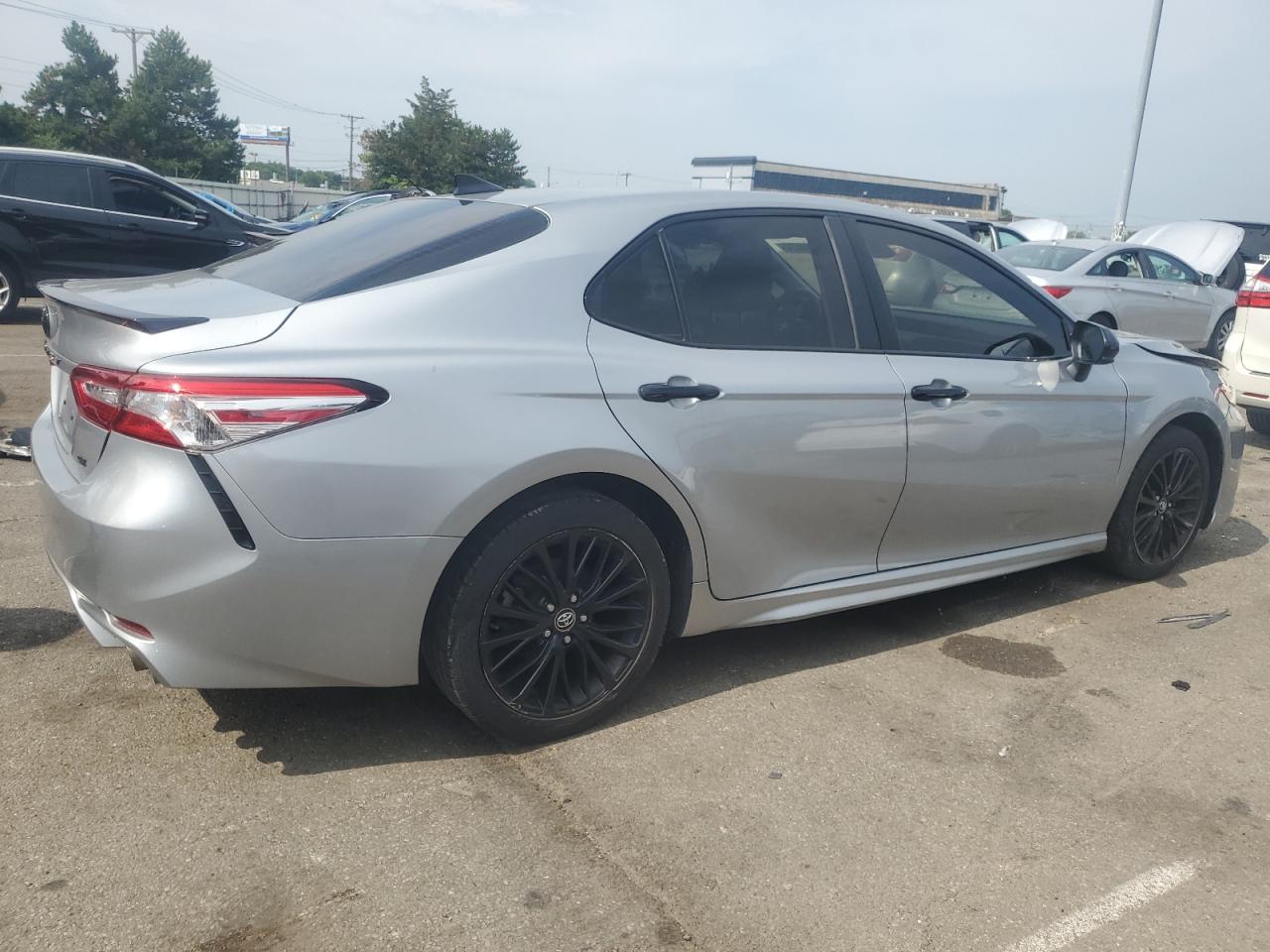 2020 Toyota Camry Se vin: 4T1G11AKXLU304138