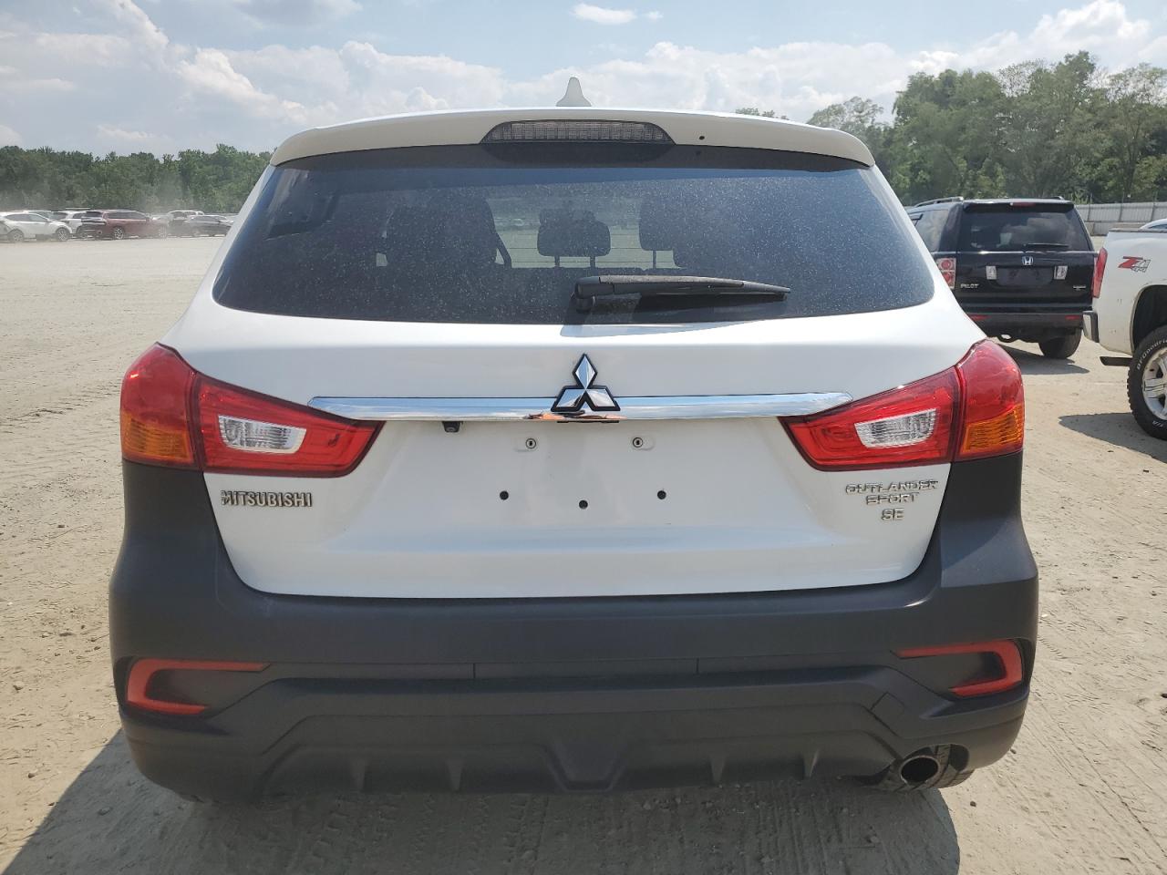 2019 Mitsubishi Outlander Sport Es vin: JA4AR3AU4KU017323