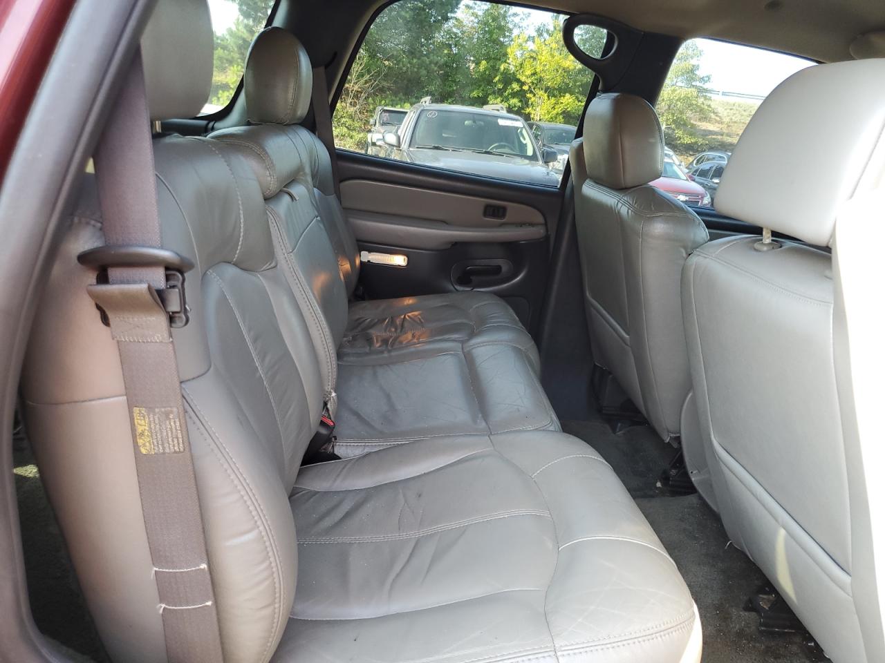 1GNEK13Z72J319223 2002 Chevrolet Tahoe K1500