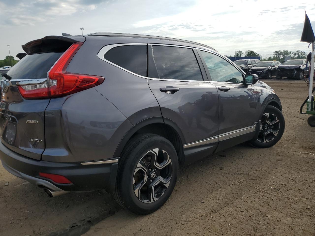 7FARW2H91JE093882 2018 Honda Cr-V Touring