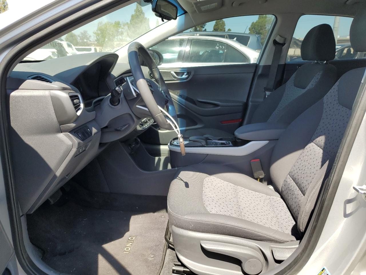 KMHC75LH9KU035988 2019 Hyundai Ioniq