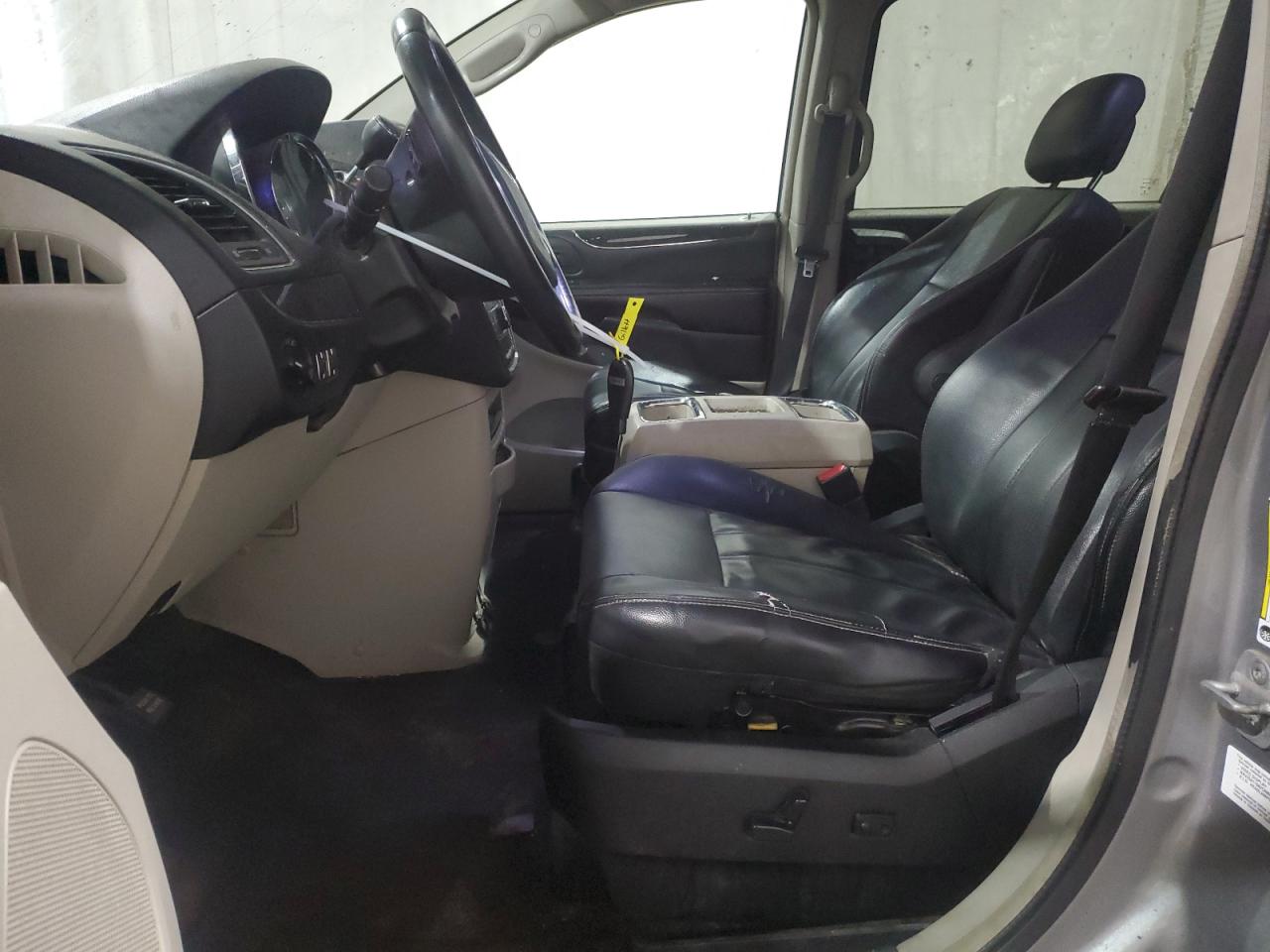 2C4RC1BG2DR656565 2013 Chrysler Town & Country Touring