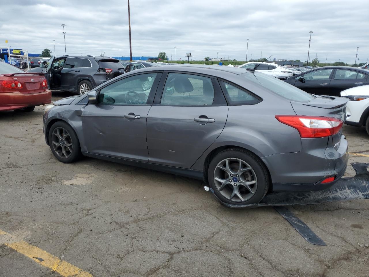 2013 Ford Focus Se vin: 1FADP3F29DL295469