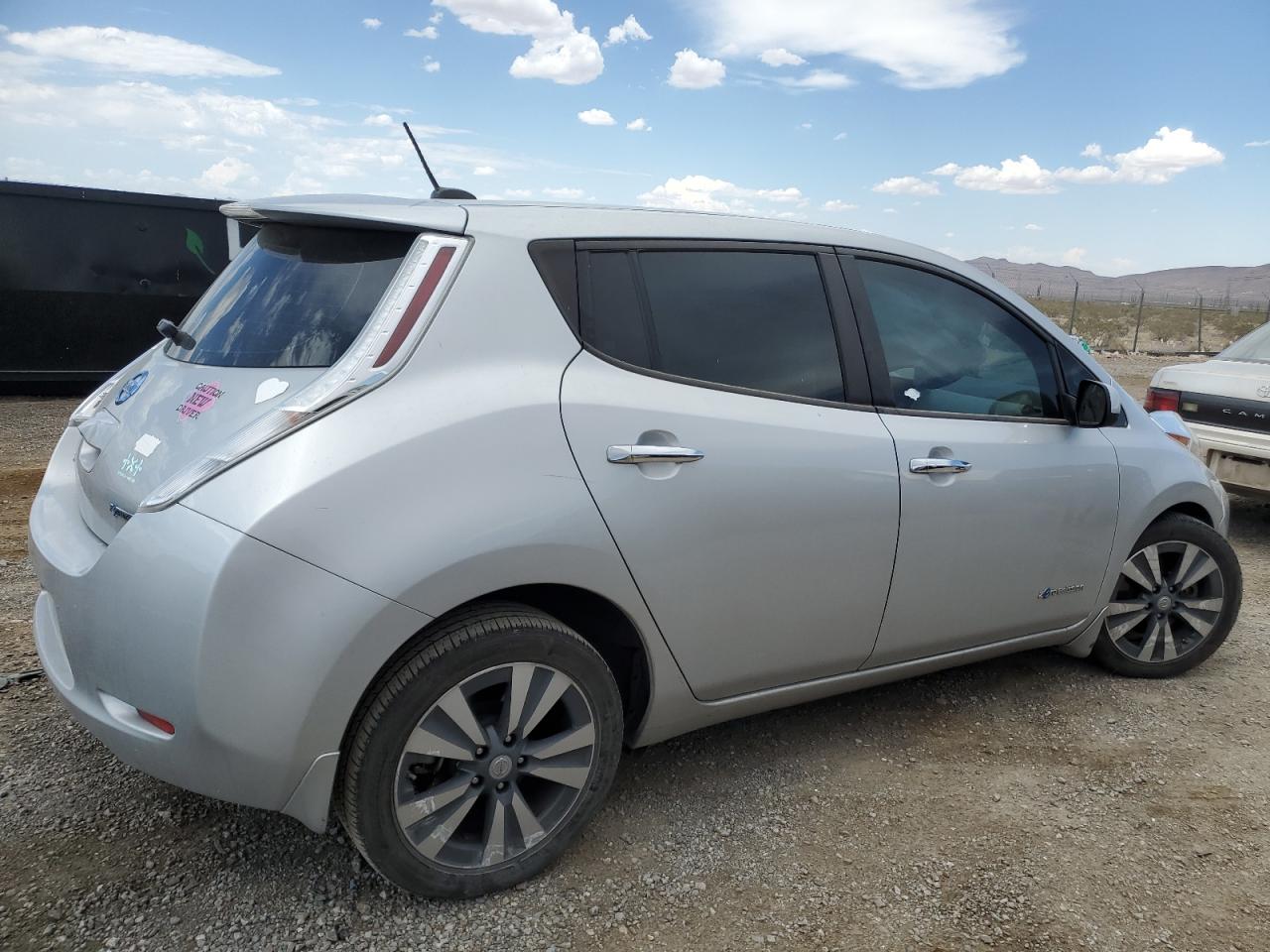 2015 Nissan Leaf S vin: 1N4AZ0CP4FC335035