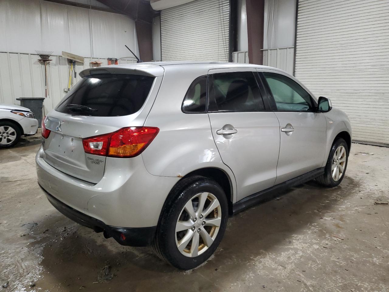 4A4AP3AUXFE009215 2015 Mitsubishi Outlander Sport Es