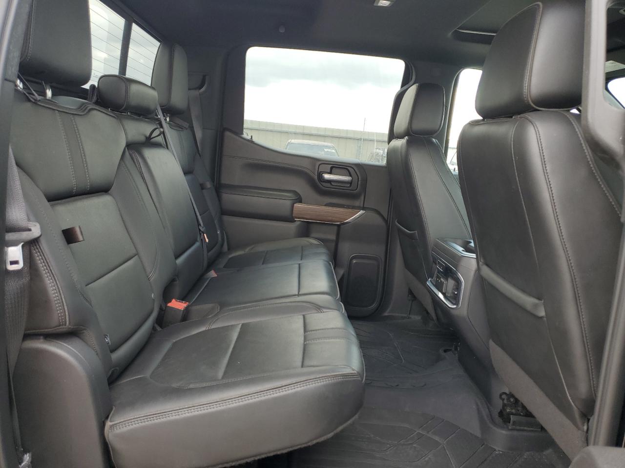 3GCUYHET7MG310322 2021 Chevrolet Silverado K1500 High Country