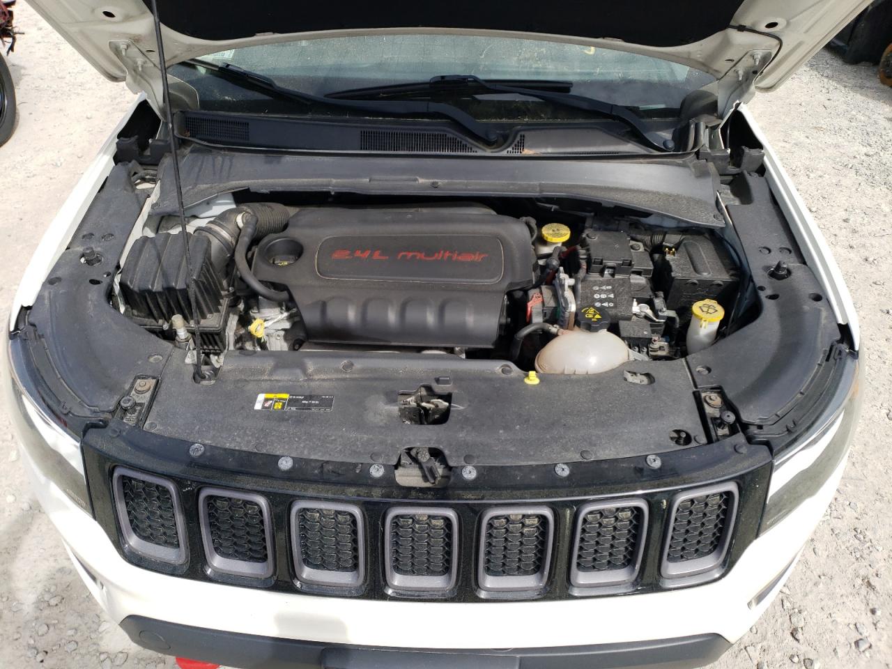 3C4NJDDB0JT282800 2018 Jeep Compass Trailhawk