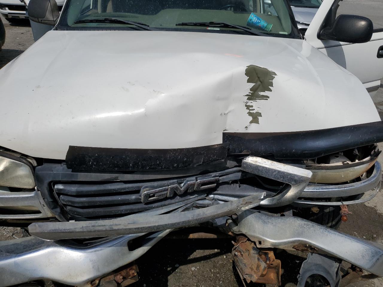 2GTEK13T351394391 2005 GMC New Sierra K1500