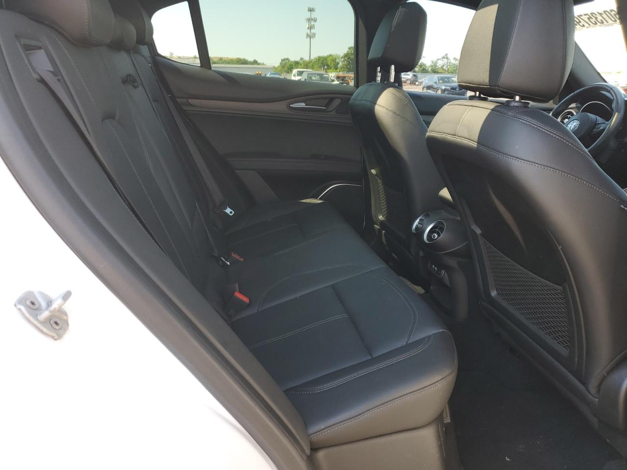 ZASPAKBN1N7D39713 2022 Alfa Romeo Stelvio Ti
