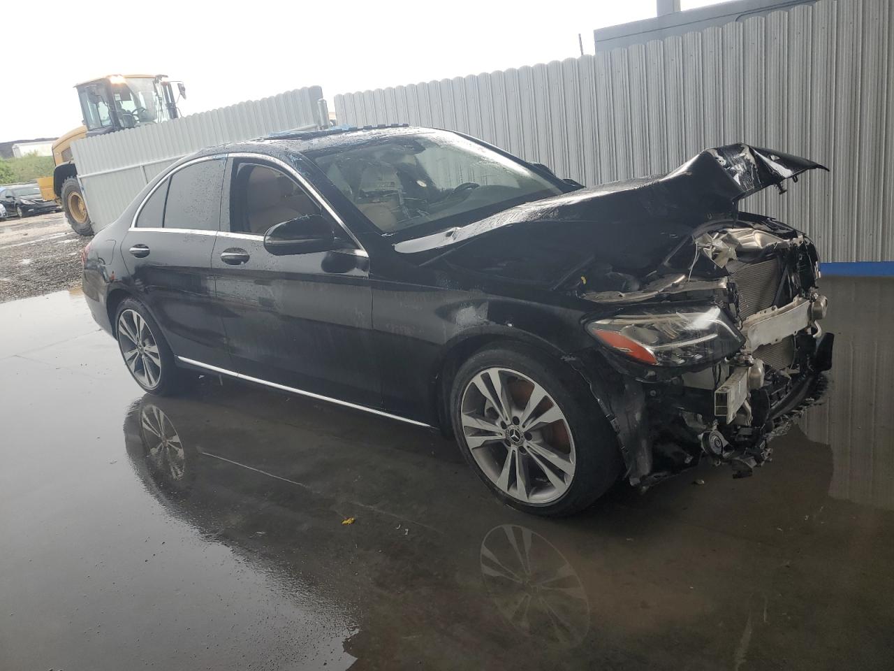 2019 Mercedes-Benz C 300 vin: 55SWF8DB5KU297286