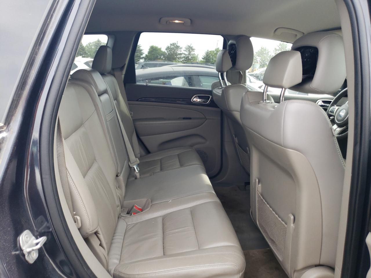 1C4RJFAG3CC263086 2012 Jeep Grand Cherokee Laredo