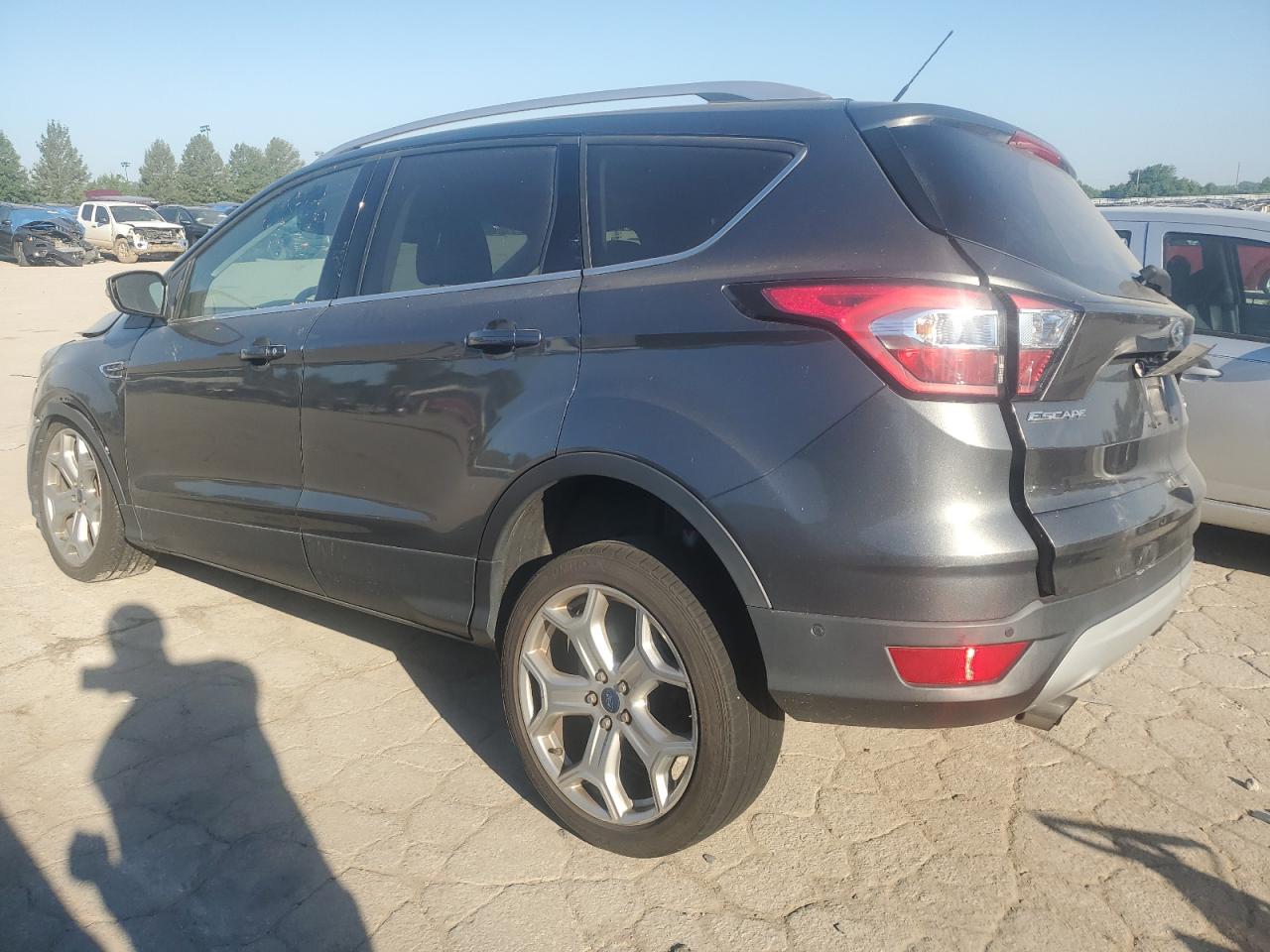 1FMCU9J9XHUD38833 FORD ESCAPE 2017