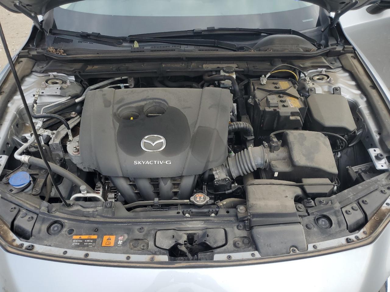 JM1BPAA79M1332704 2021 Mazda 3