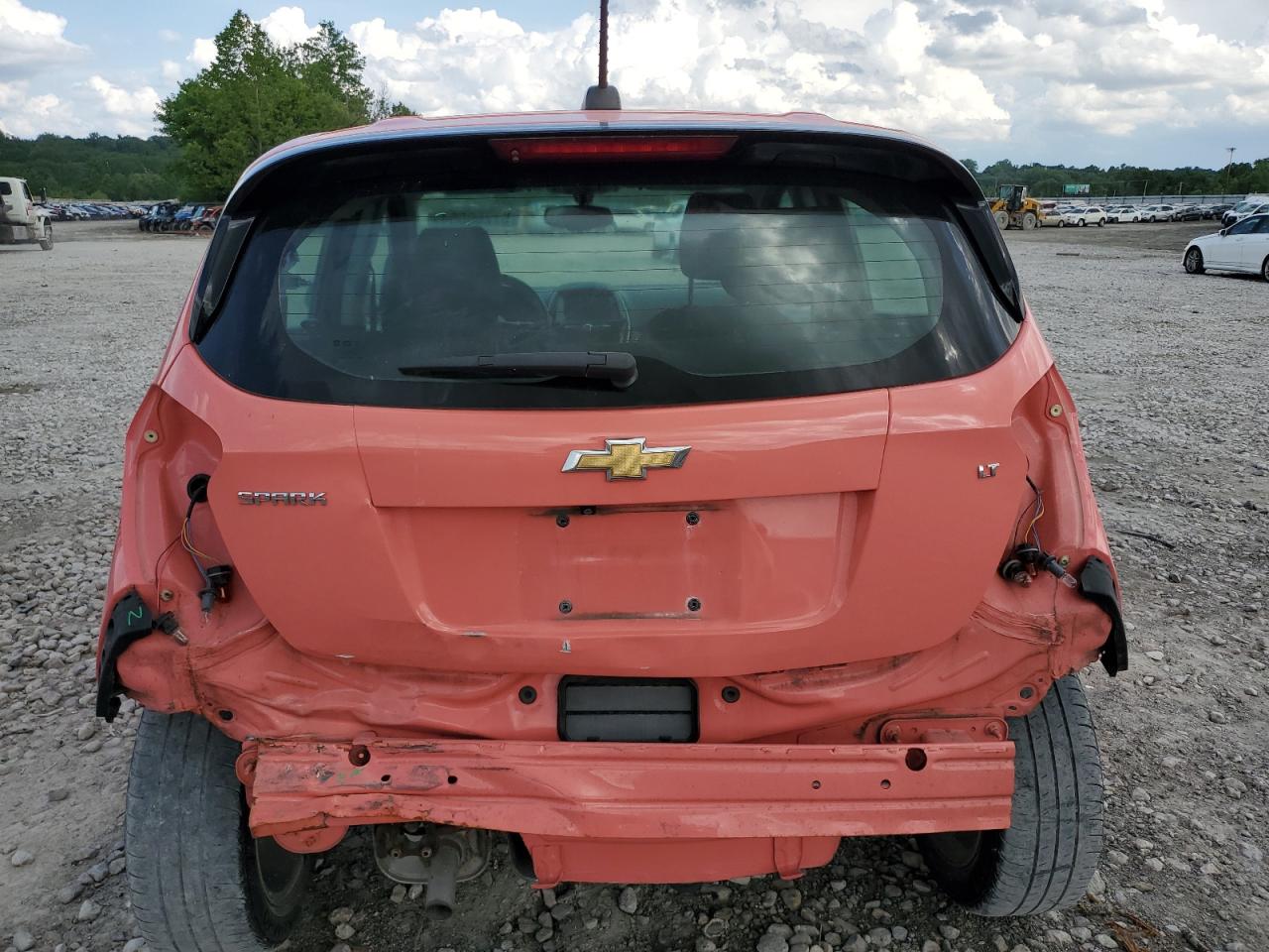 KL8CD6SA6JC448147 CHEVROLET SPARK 2018