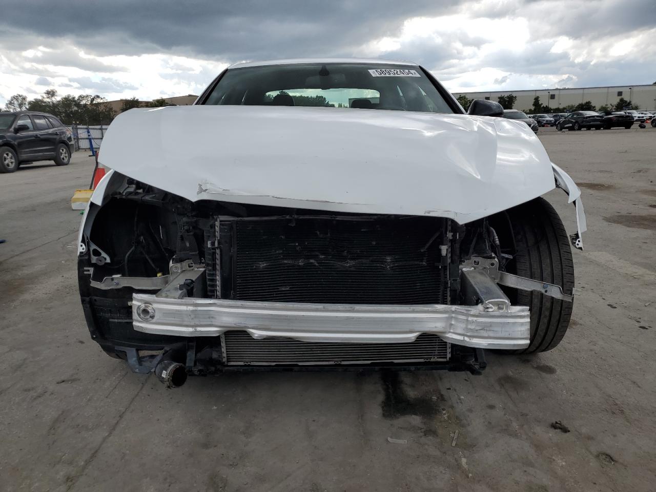 WAUC8AFC0JN103546 2018 Audi A6 Premium