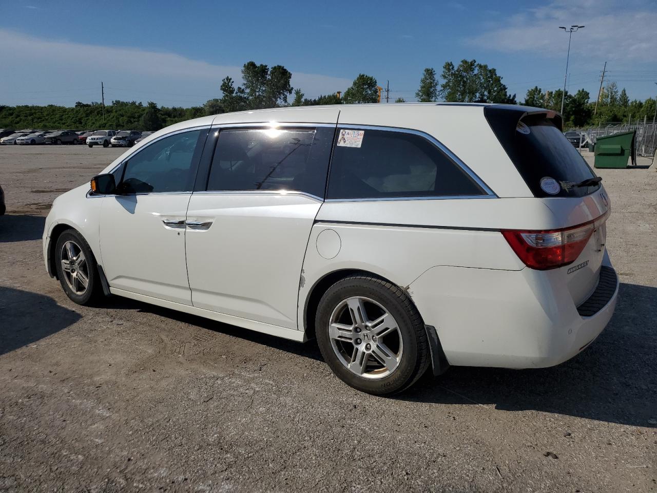 2012 Honda Odyssey Touring vin: 5FNRL5H92CB098954