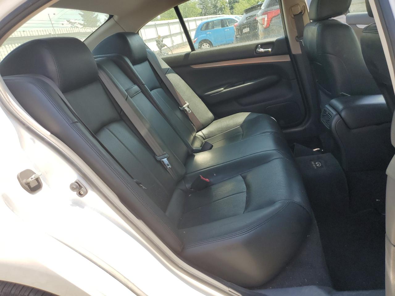 JN1CV6AR8DM356082 2013 Infiniti G37