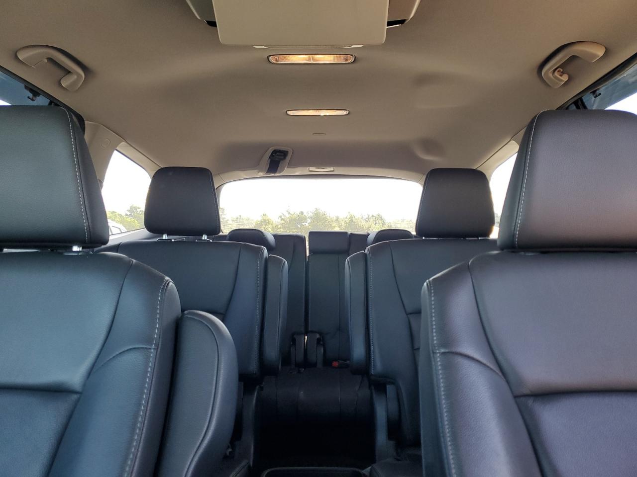 5FNYF6H68NB018929 2022 Honda Pilot Touring