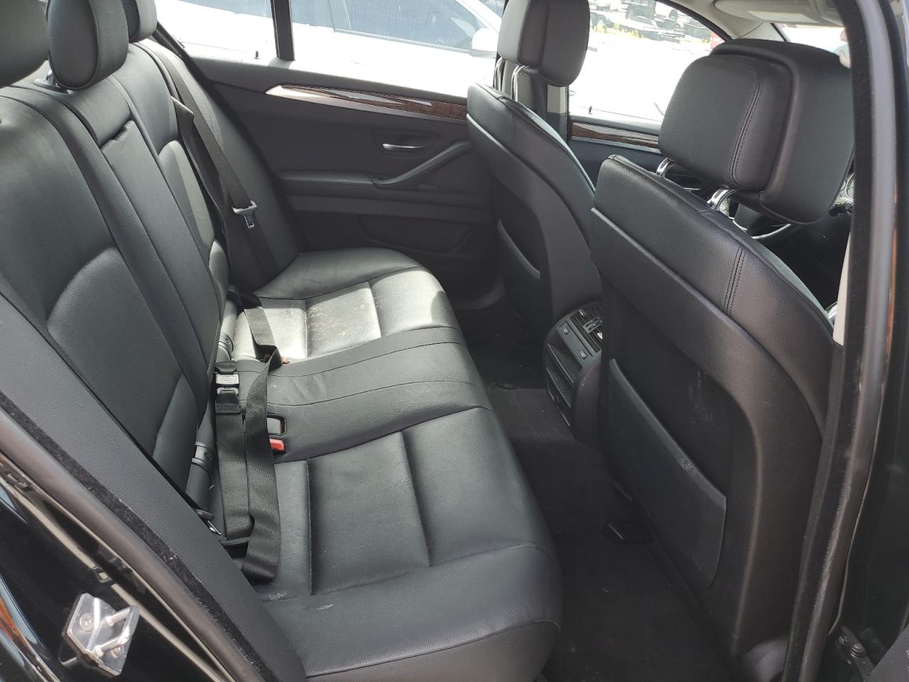 WBAXH5C59CDW08847 2012 BMW 528 Xi