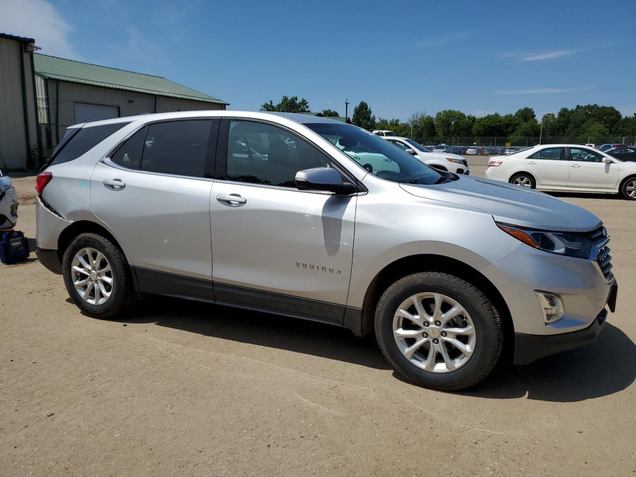 2GNAXUEV2K6249476 2019 Chevrolet Equinox Lt