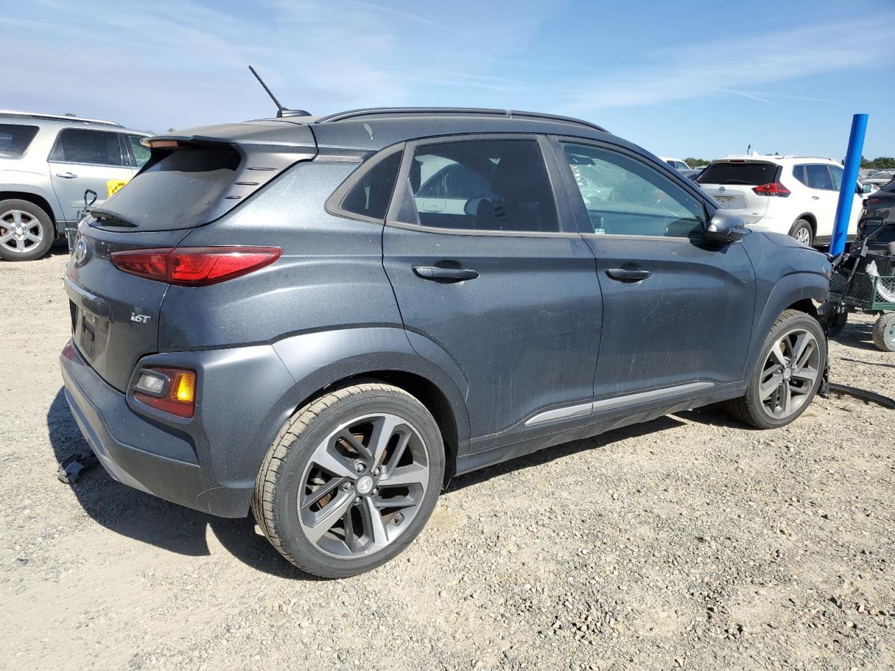 2018 Hyundai Kona Limited vin: KM8K33A51JU071483