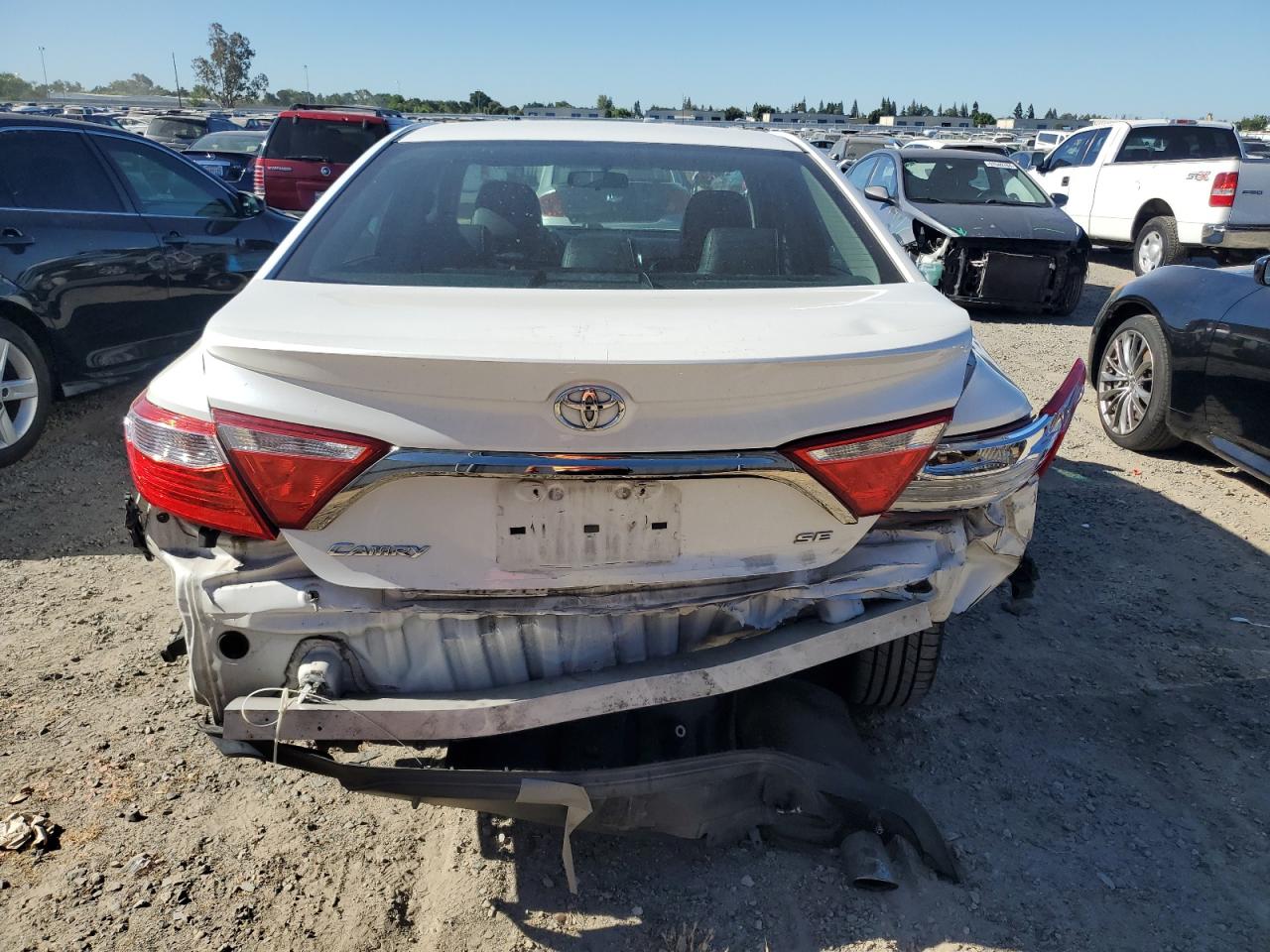 4T1BF1FK8HU356914 2017 Toyota Camry Le