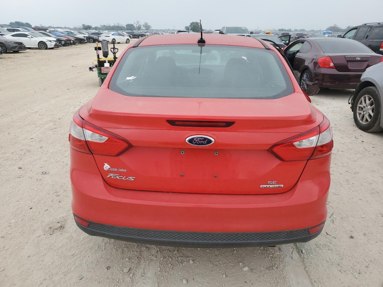 2014 Ford Focus Se vin: 1FADP3F23EL144807