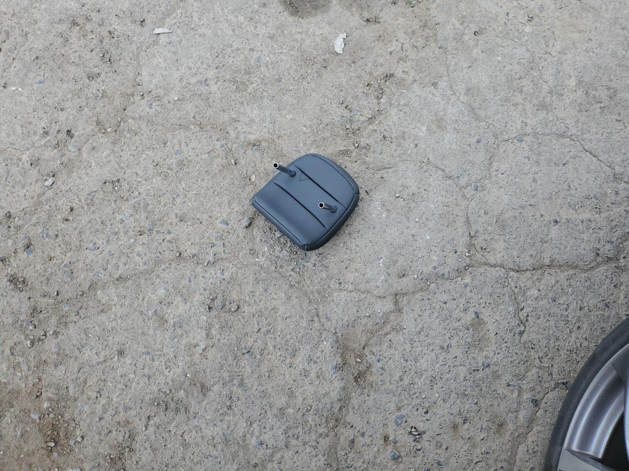 JTHC81D20K5038677 2019 Lexus Is 300