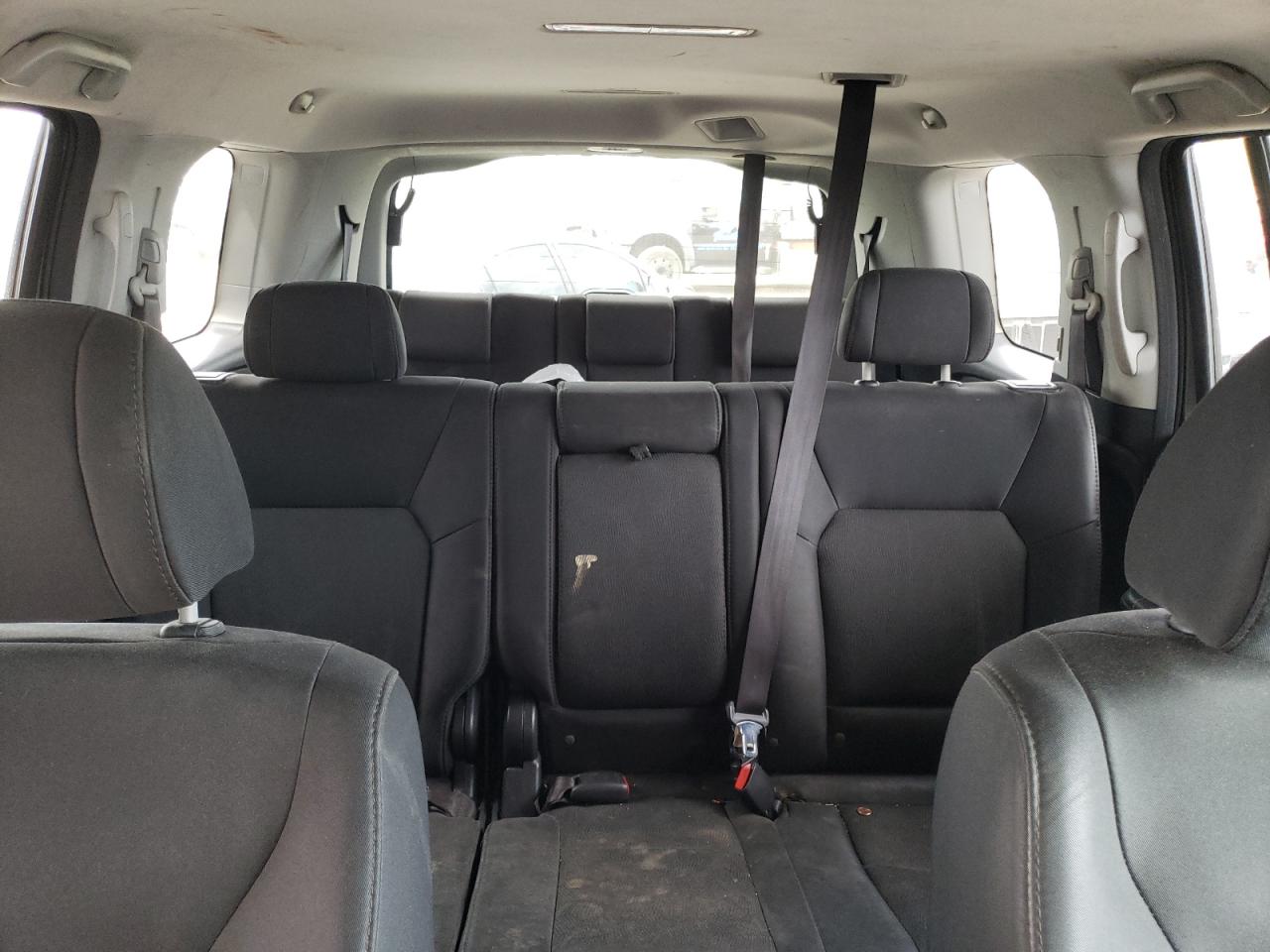 5FNYF3H27BB034028 2011 Honda Pilot Lx