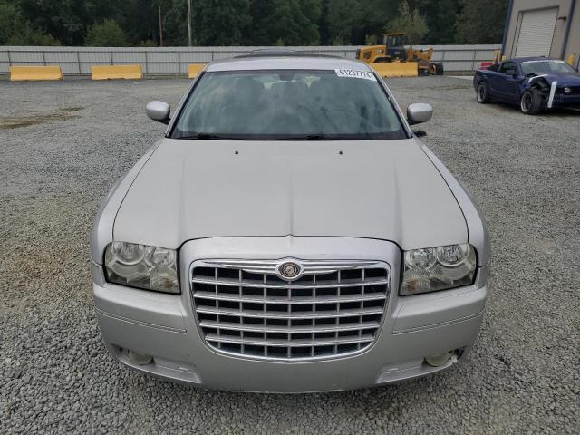 2006 Chrysler 300 - Image 5