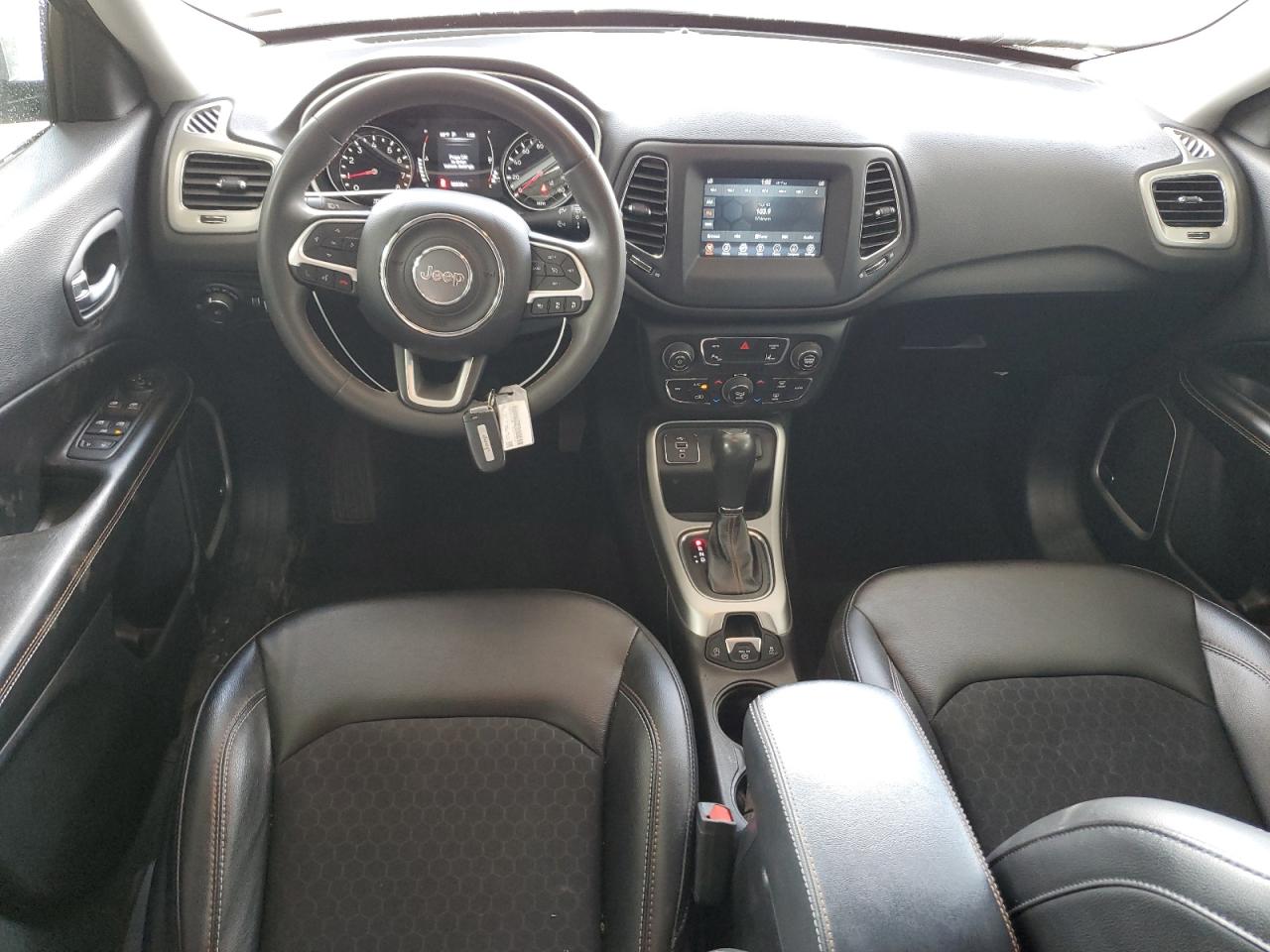 3C4NJCBBXMT585598 2021 Jeep Compass Latitude