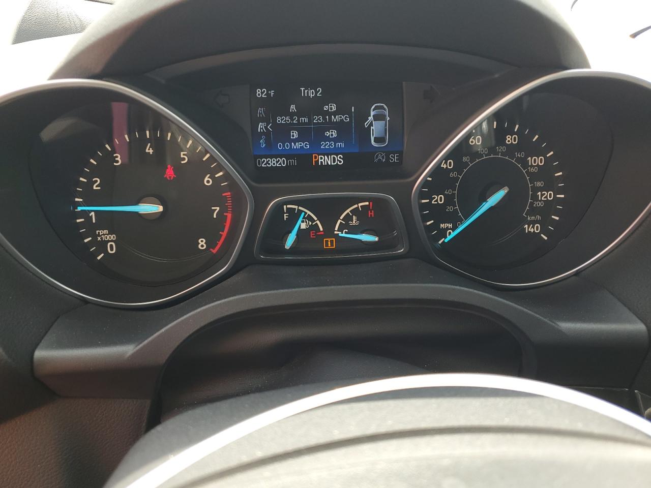 1FMCU0J94HUA32125 FORD ESCAPE 2017