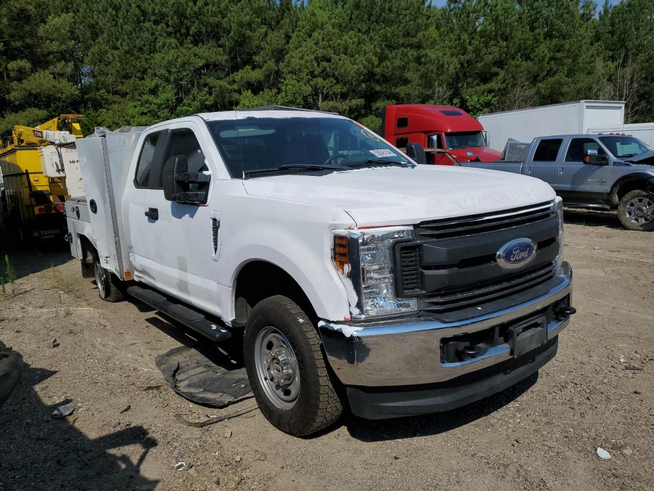 1FT7X2BT8KED61723 FORD F250 2019