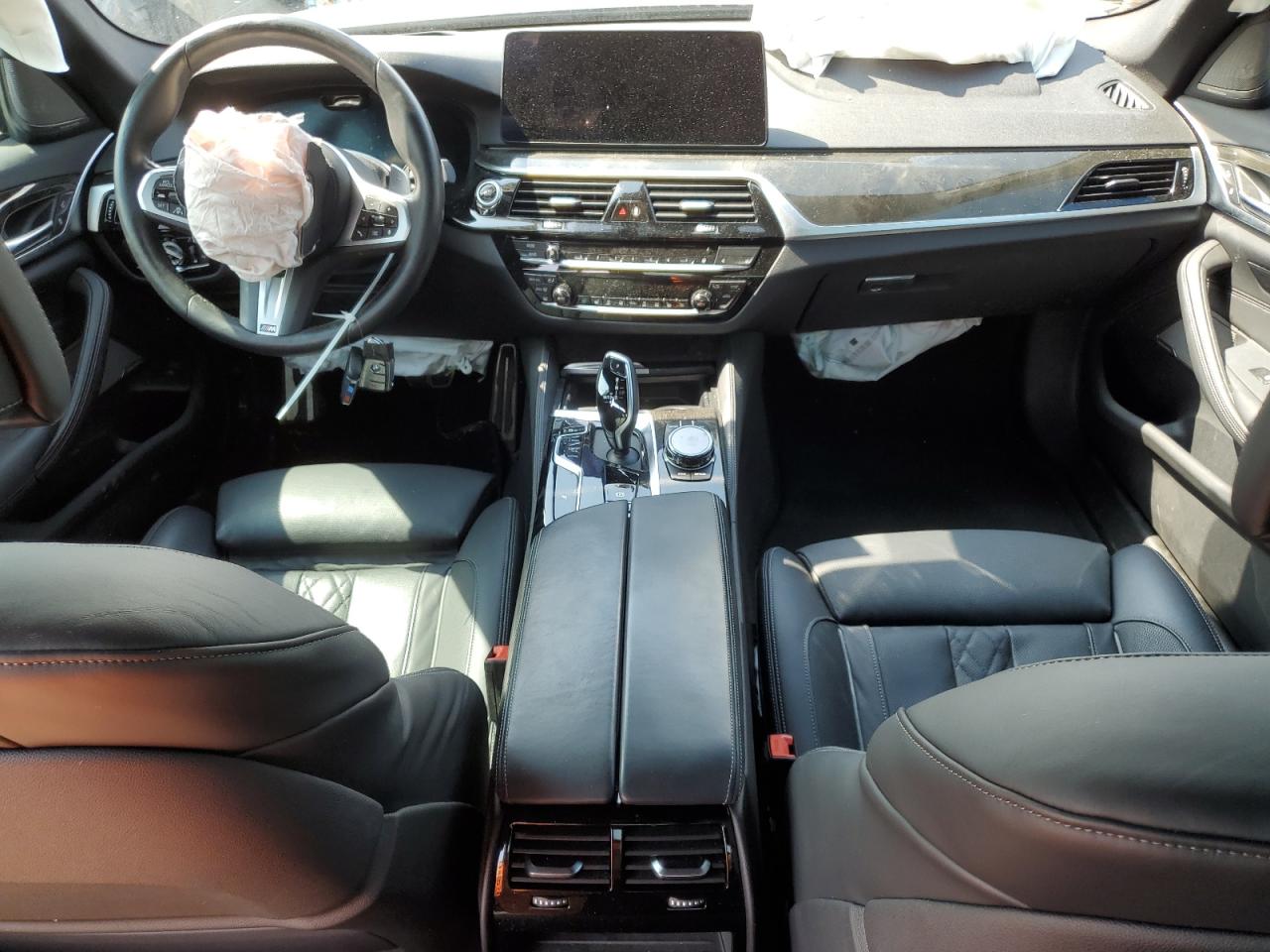 WBA53BJ01NWX45638 2022 BMW 540 I