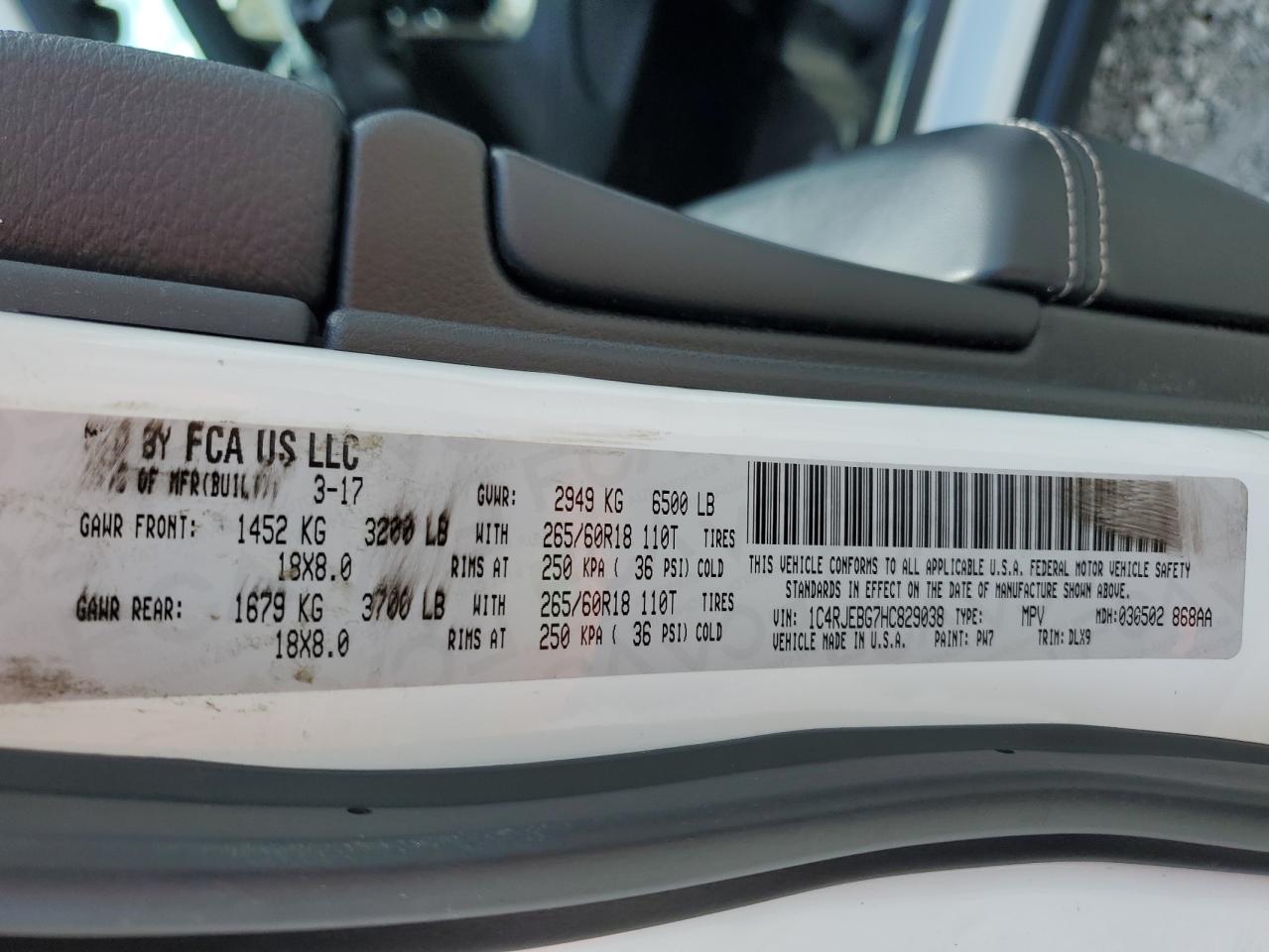 1C4RJEBG7HC829038 2017 Jeep Grand Cherokee Limited