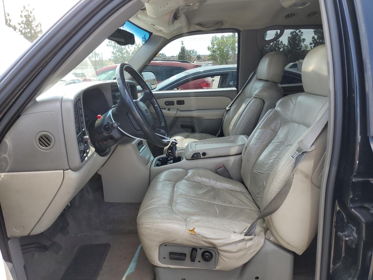 1GNEK13T01R176000 2001 Chevrolet Tahoe K1500