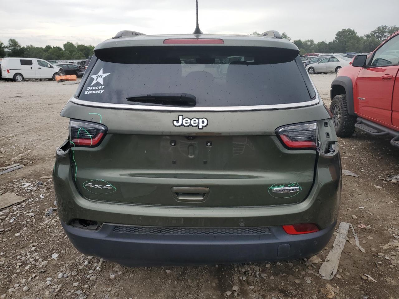 3C4NJDBB9LT255634 2020 Jeep Compass Latitude