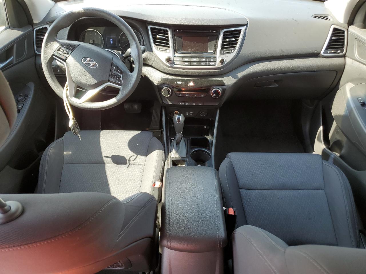 KM8J33A44HU453228 2017 Hyundai Tucson Limited