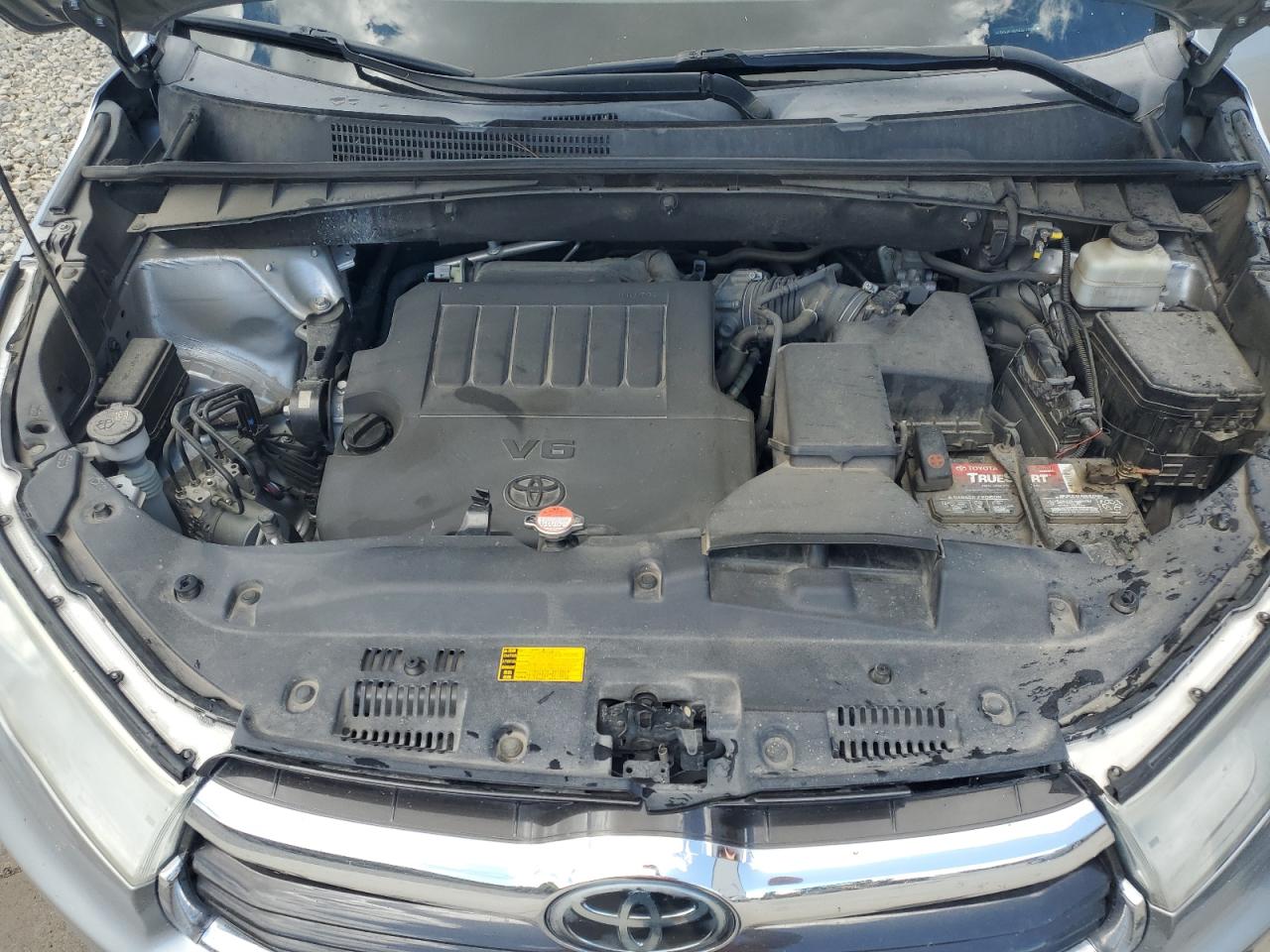 5TDDKRFH6GS275909 2016 Toyota Highlander Limited