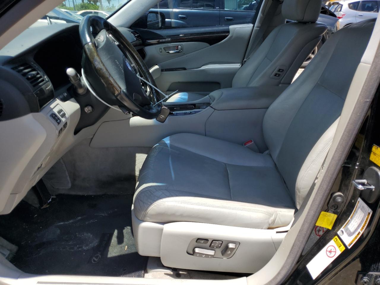 JTHBL5EF3C5109813 2012 Lexus Ls 460