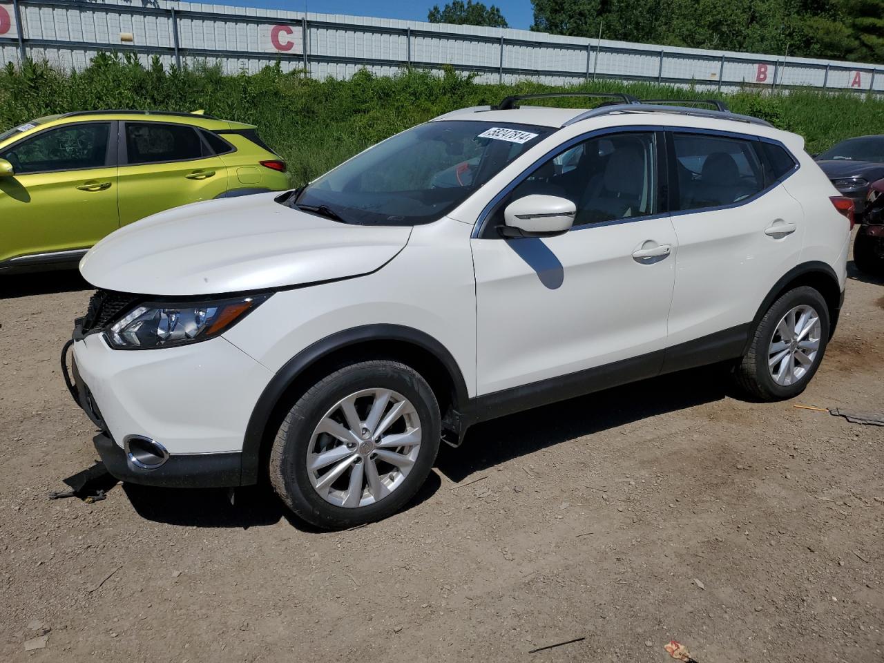 JN1BJ1CR1JW208234 2018 Nissan Rogue Sport S