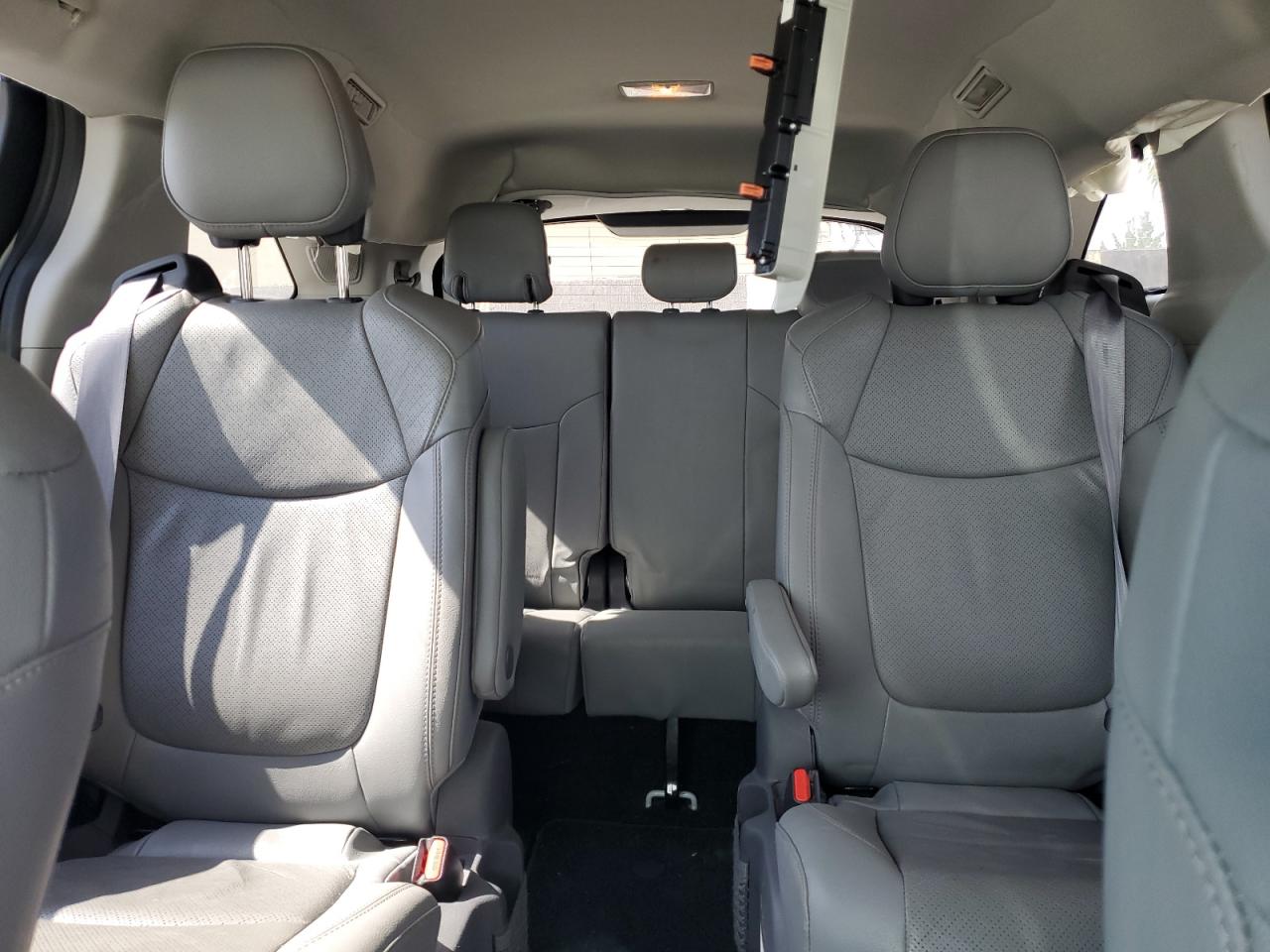 5TDZRKEC8MS027445 TOYOTA SIENNA 2021