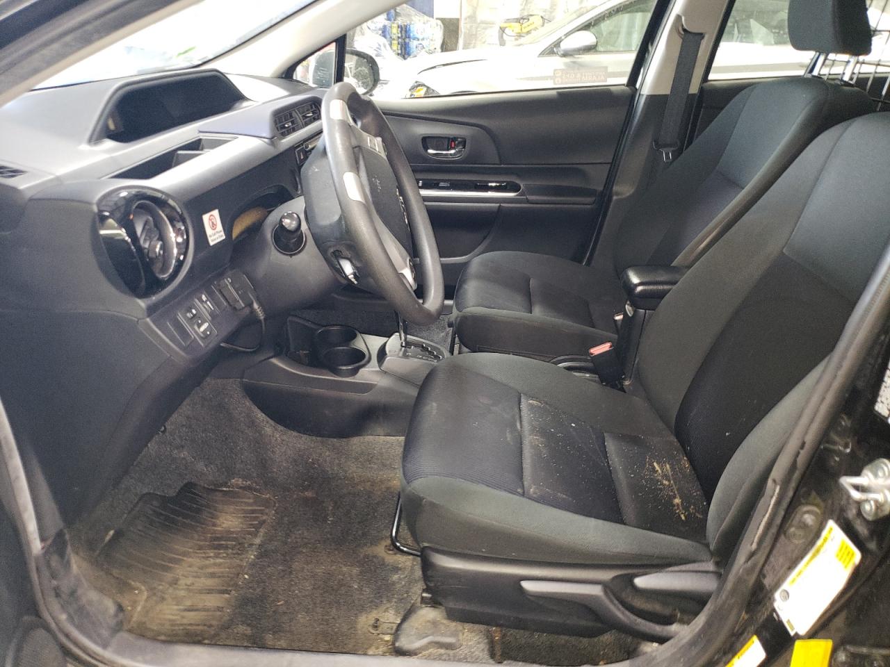 JTDKDTB33G1121034 TOYOTA PRIUS 2016